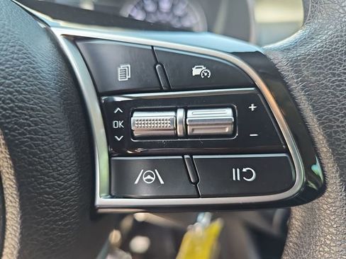 Used 2024 Kia Forte LXS FWD image 18