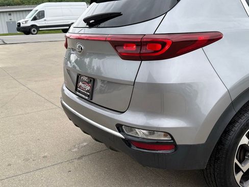 Used 2021 Kia Sportage LX AWD/4WD image 14