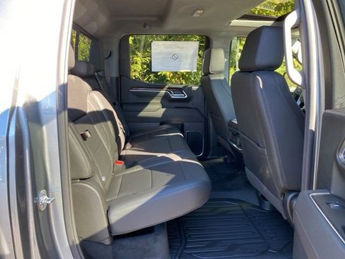 New 2026 GMC Sierra 1500 Elevation w/ Elevation Premium Package image 27