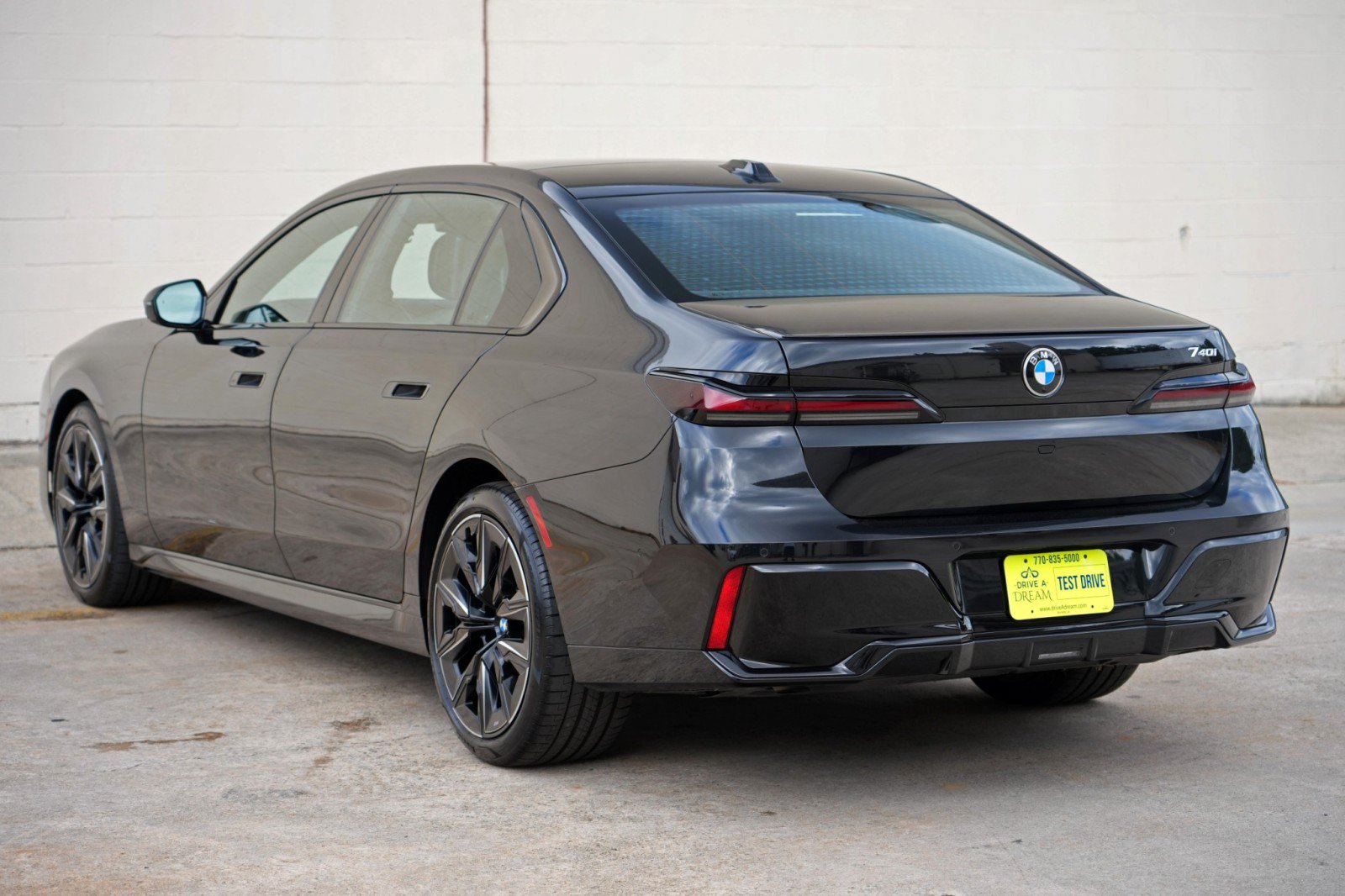 Used 2023 BMW 740i RWD image 63