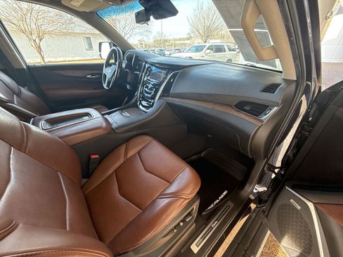 Certified 2018 Cadillac Escalade ESV Premium Luxury w/ LPO, Radiant Package image 29