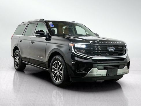 Used 2025 Ford Expedition Platinum AWD/4WD image 8
