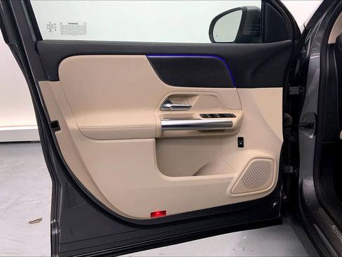 Used 2022 Mercedes-Benz GLA 250 image 19