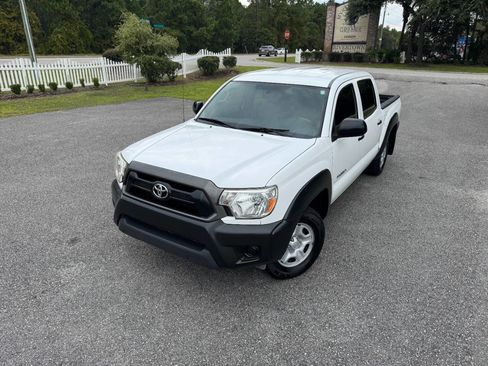 Used 2013 Toyota Tacoma 2WD Double Cab image 30