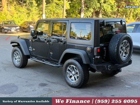 Used 2014 Jeep Wrangler Unlimited Rubicon AWD/4WD image 7