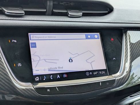 Certified 2024 Cadillac XT6 Sport w/ LPO, Floor Liner Package AWD/4WD image 25