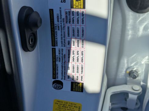 Used 2021 Toyota RAV4 XLE image 34