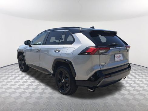 Used 2021 Toyota RAV4 XSE AWD/4WD image 14