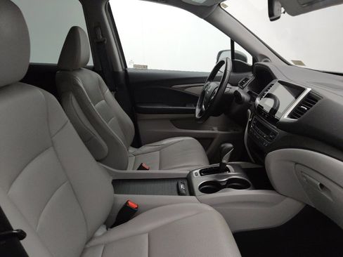 Used 2019 Honda Ridgeline RTL-T image 21