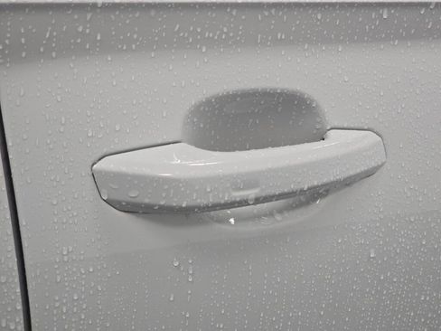 Certified 2025 Audi Q5 2.0T Premium Plus image 31