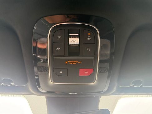 Used 2022 Hyundai Santa Fe Calligraphy AWD/4WD image 11