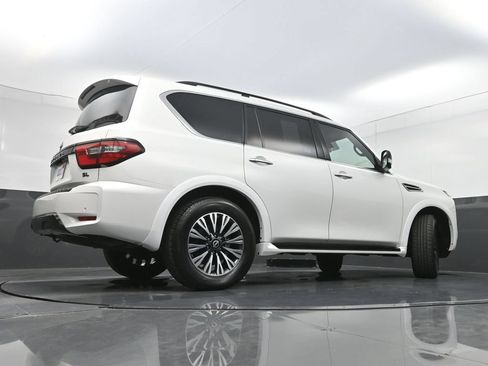 Used 2023 Nissan Armada SL w/ Midnight Edition Package RWD image 34