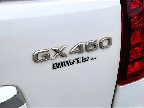 Used 2017 Lexus GX 460 Luxury image 9