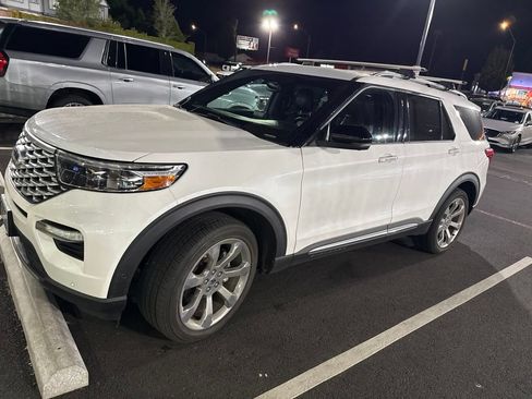 Used 2020 Ford Explorer Platinum w/ Premium Technology Package AWD/4WD image 7