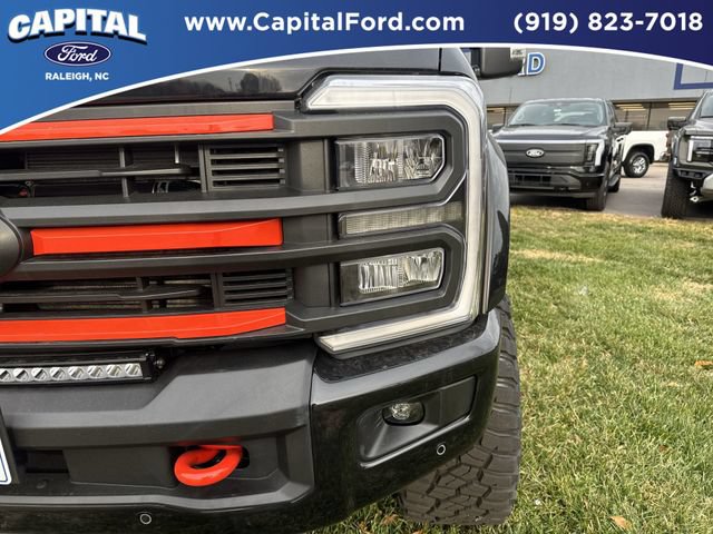 New 2026 Ford F250 Lariat w/ Black Appearance Package AWD/4WD image 12