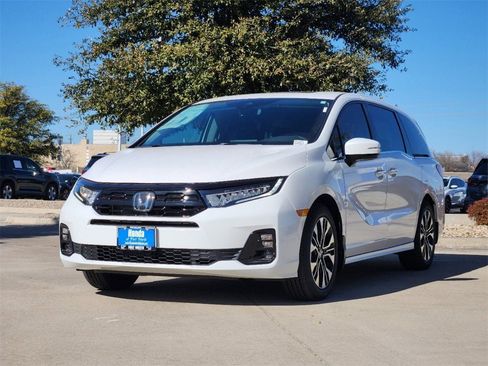 New 2026 Honda Odyssey Elite image 2