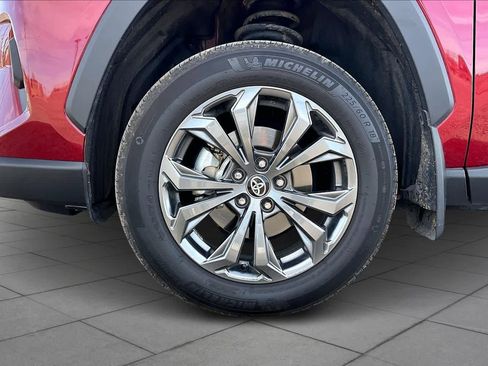 Used 2024 Toyota RAV4 Limited image 10