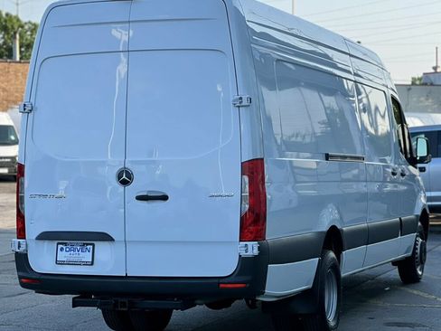 Used 2024 Mercedes-Benz Sprinter 3500 image 29