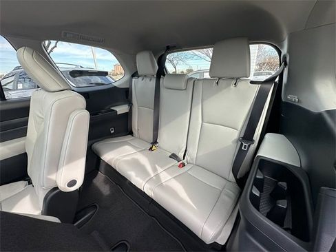 New 2026 Toyota Grand Highlander FWD image 25