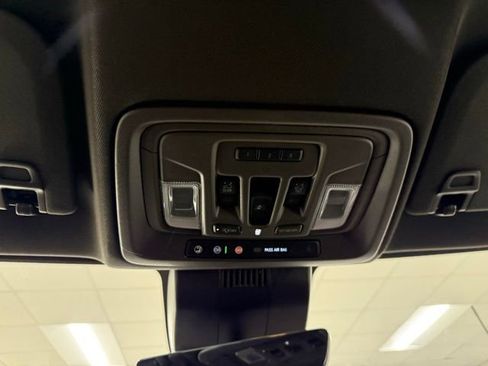 New 2025 GMC Sierra 2500 Denali w/ Denali Reserve Package image 21