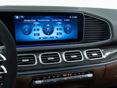 New 2026 Mercedes-Benz GLS 63 AMG 4MATIC image 21