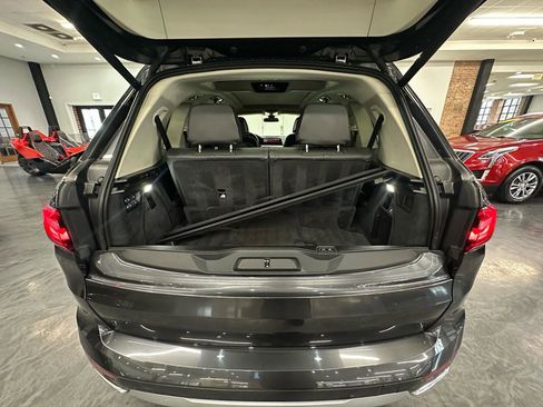 Used 2020 BMW X7 xDrive40i w/ Luxury Seating Package AWD/4WD image 22