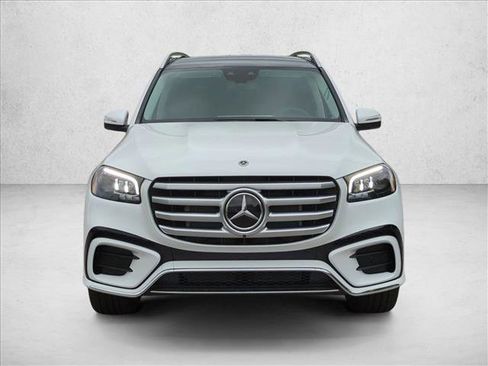 New 2026 Mercedes-Benz GLS 450 4MATIC image 6