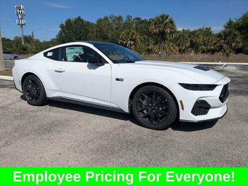 New 2026 Ford Mustang GT RWD image 3