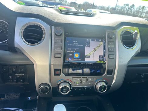 Used 2016 Toyota Tundra Platinum image 14