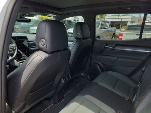 Used 2026 GMC Terrain AT4 w/ Convenience Package III AWD/4WD image 14