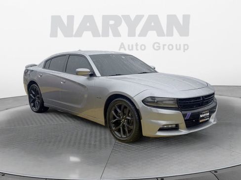 Used 2018 Dodge Charger R/T image 1