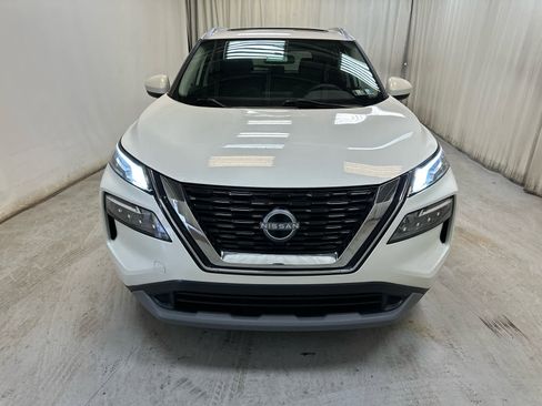 Certified 2023 Nissan Rogue SV w/ SV Premium B Package AWD/4WD image 7