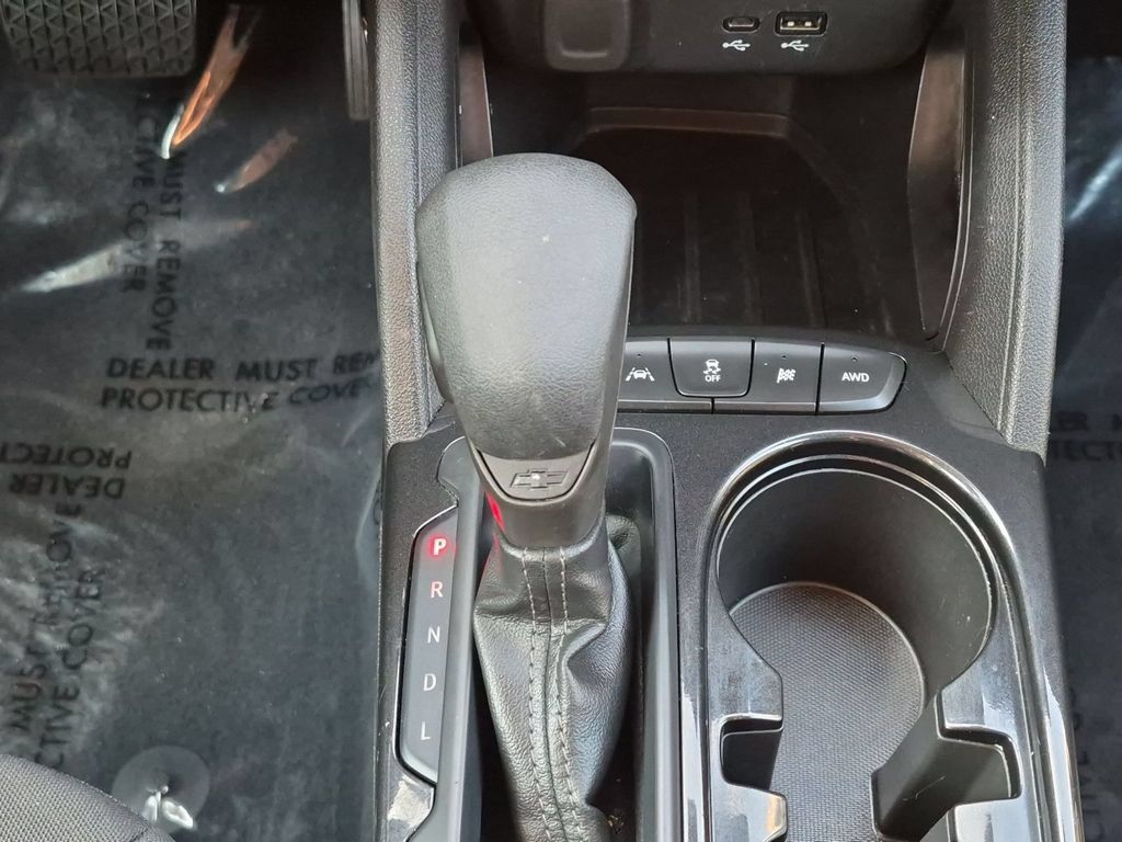 Used 2025 Chevrolet TrailBlazer LT AWD/4WD image 26