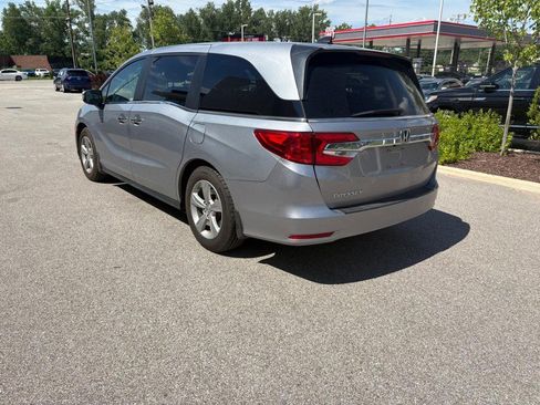 Used 2019 Honda Odyssey EX-L image 2