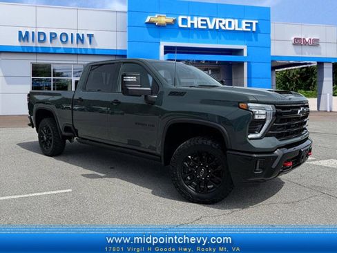 New 2026 Chevrolet Silverado 2500 LTZ w/ LTZ Plus Package AWD/4WD image 1