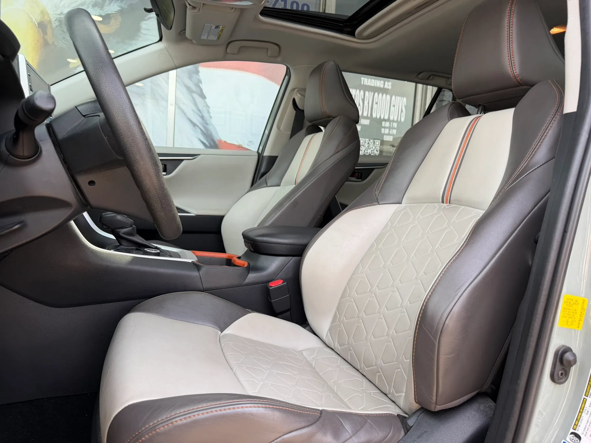Used 2019 Toyota RAV4 Adventure w/ All Weather Liner Package AWD/4WD image 10