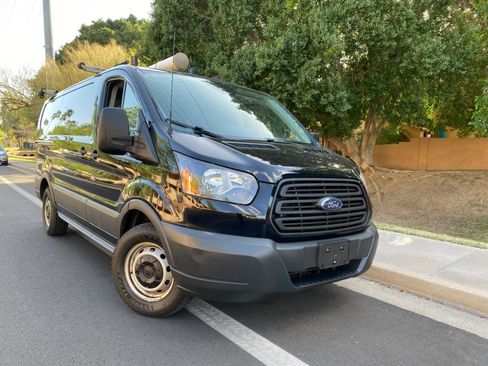 Used 2018 Ford Transit 150 130 Low Roof image 4