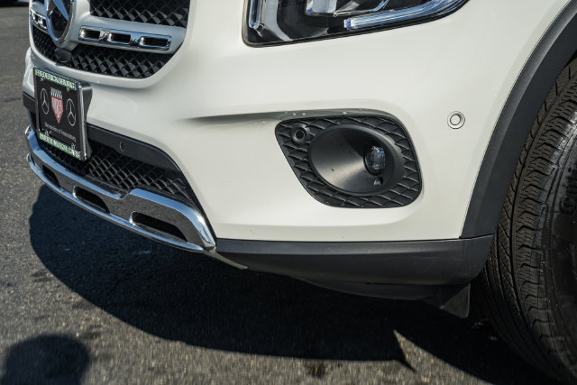 Certified 2023 Mercedes-Benz GLB 250 4MATIC w/ Premium Package image 15
