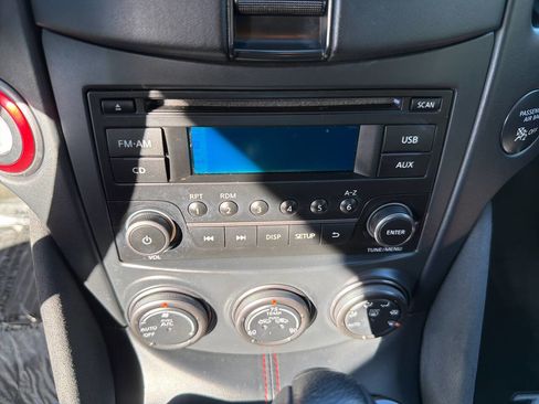 Used 2017 Nissan 370Z NISMO RWD image 24