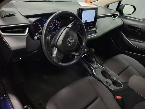 Used 2024 Toyota Corolla LE FWD image 13