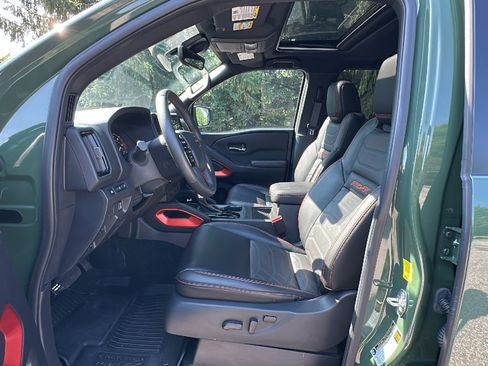 Certified 2025 Nissan Frontier PRO-4X w/ Pro Premium Package AWD/4WD image 13