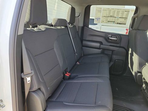 Used 2026 Chevrolet Silverado 1500 Custom Trail Boss w/ Turbomax Blackout Package AWD/4WD image 21