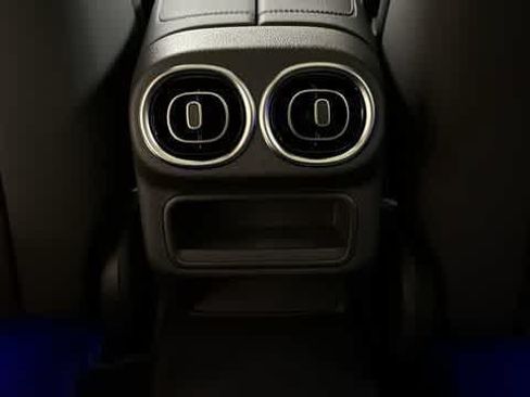 Certified 2026 Mercedes-Benz GLC 300 4MATIC image 29