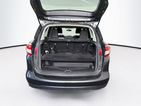 Used 2017 Ford C-MAX Energi SE w/ Cold Weather Package FWD image 28