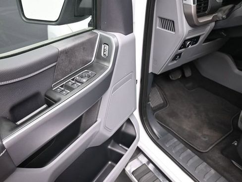 Used 2025 Ford F150 XLT w/ Equipment Group 301A Standard image 14