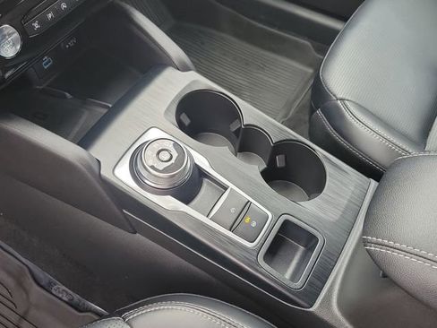 Used 2023 Ford Escape Platinum AWD/4WD image 24