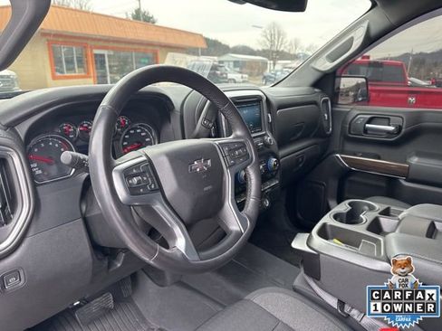 Used 2022 Chevrolet Silverado 1500 RST AWD/4WD image 4