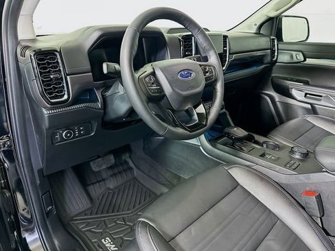 Used 2024 Ford Ranger Lariat w/ Trailer Tow Package image 10