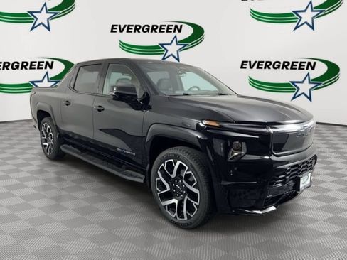 New 2024 Chevrolet Silverado EV RST AWD/4WD image 8