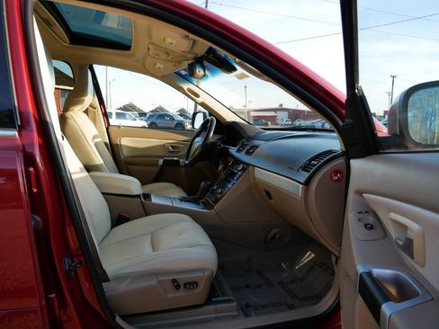 Used 2013 Volvo XC90 3.2 image 8